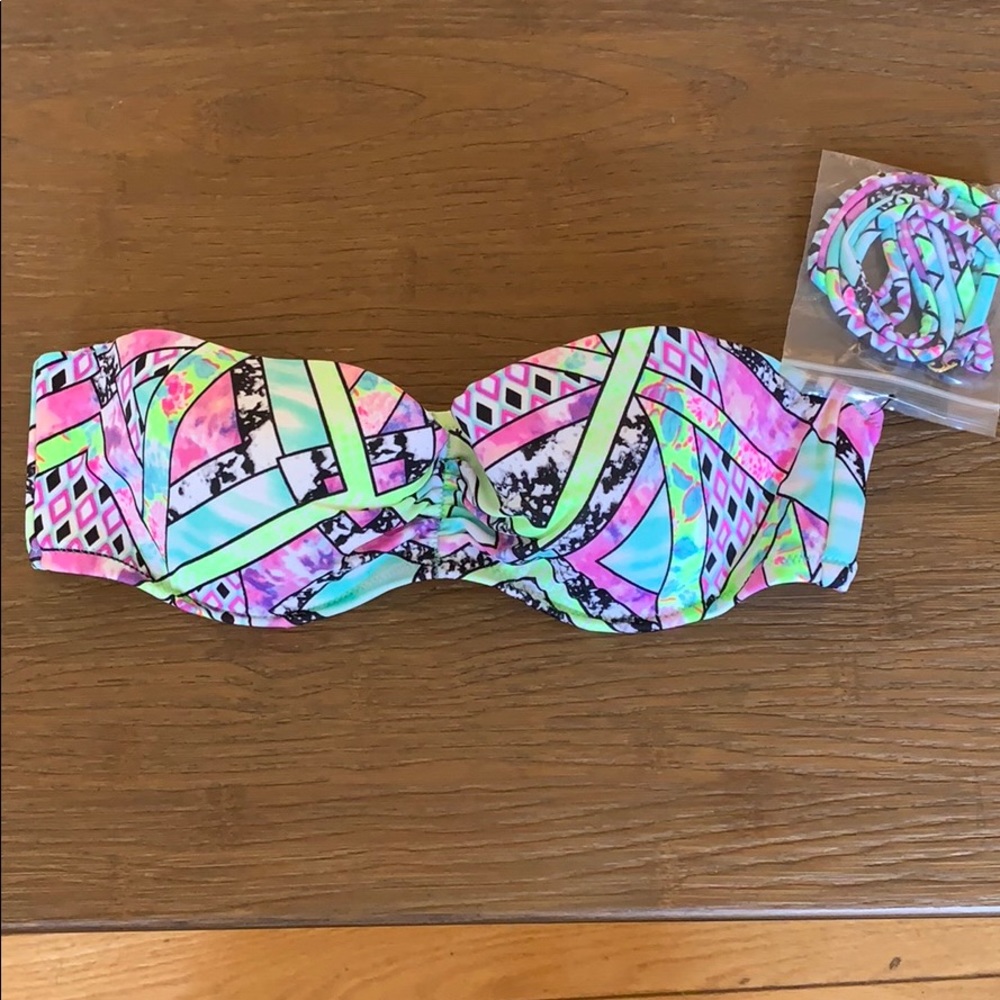 Victoria’s Secret Aztec Bandeu Top 34B